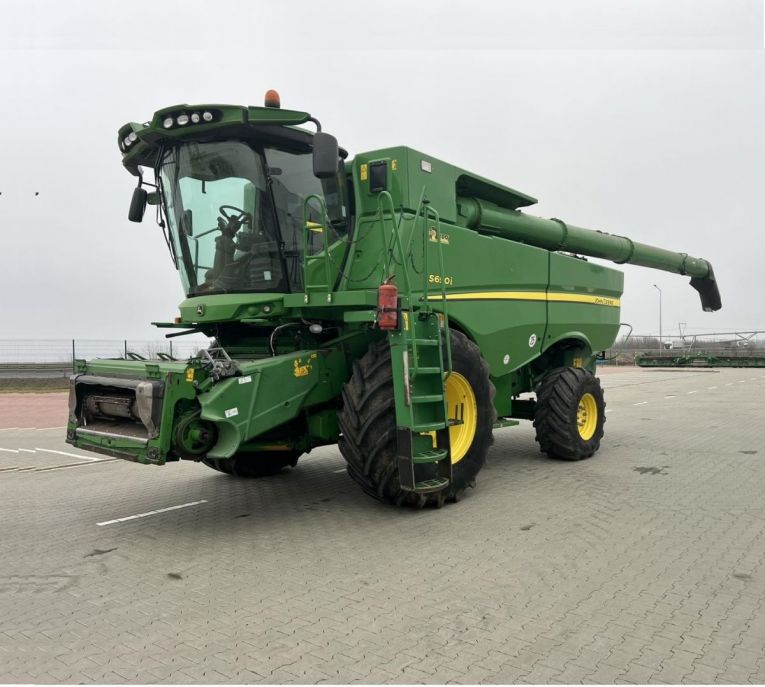 Зернозбиральний комбайн John Deere S690 + жатка 640FD