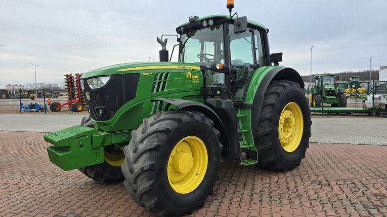 Трактор John Deere 6195М