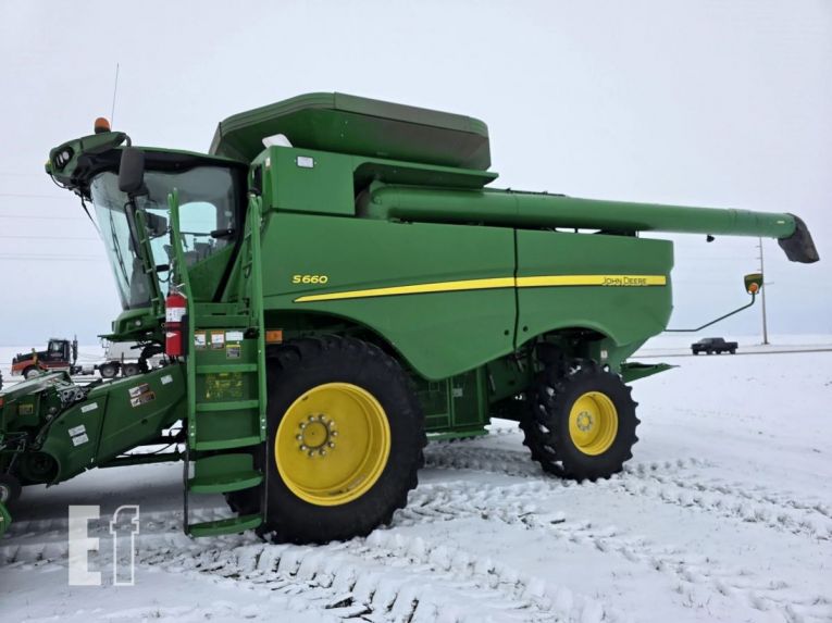 Комбайн John Deere S660