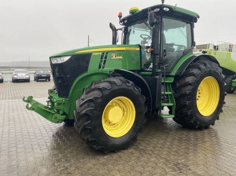 Трактор John Deere 7280R